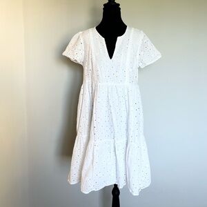 Knox Rose White Eyelet Tiered Dress – Size M